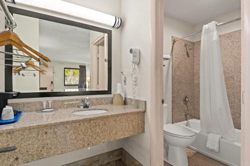 Imagen general del Hotel Americas Best Value Inn Laurel. Foto 6
