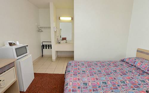 Imagen de la habitación del Hotel Americas Best Value Inn Lincoln. Foto 3