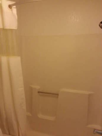 Imagen de la habitación del Hotel Americas Best Value Inn Lincoln. Foto 10
