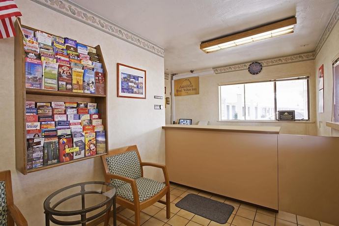 Imagen de los interiores del Hotel Americas Best Value Inn Livermore. Foto 15