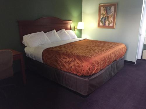 Imagen general del Hotel Americas Best Value Inn Manchester, Tn. Foto 1