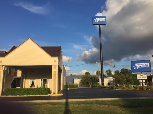 Imagen general del Hotel Americas Best Value Inn Manchester, Tn. Foto 3