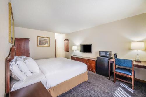 Imagen de la habitación del Hotel Americas Best Value Inn Marquette. Foto 10
