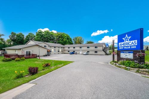 Imagen general del Hotel Americas Best Value Inn Marquette. Foto 5