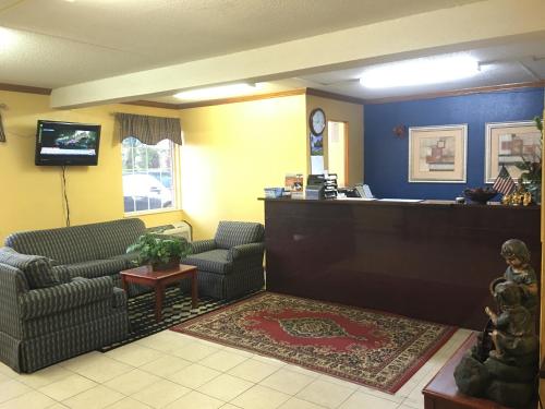 Imagen general del Hotel Americas Best Value Inn Maumee Toledo. Foto 4