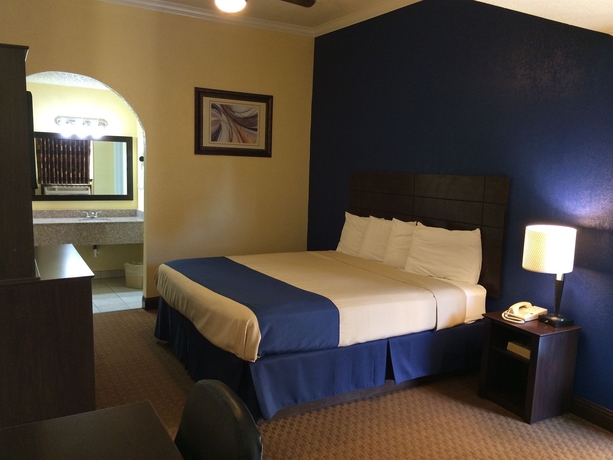 Imagen de la habitación del Hotel Americas Best Value Inn Medical Center Downtown. Foto 4