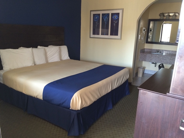 Imagen de la habitación del Hotel Americas Best Value Inn Medical Center Downtown. Foto 5