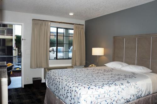 Imagen de la habitación del Hotel Americas Best Value Inn - Milpitas. Foto 13
