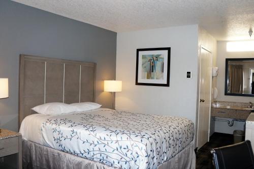 Imagen de la habitación del Hotel Americas Best Value Inn - Milpitas. Foto 14