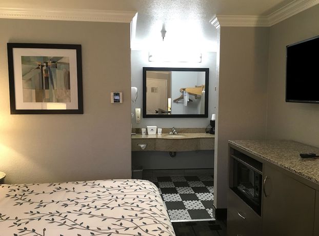 Imagen de la habitación del Hotel Americas Best Value Inn Milpitas Silicon Valley. Foto 15