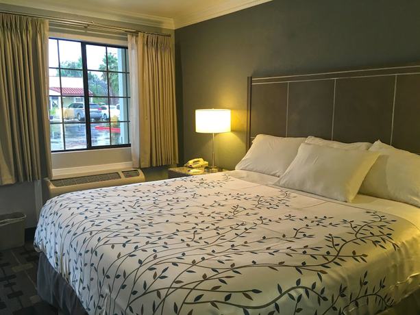 Imagen de la habitación del Hotel Americas Best Value Inn Milpitas Silicon Valley. Foto 18