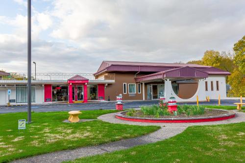 Imagen general del Hotel Americas Best Value Inn Moline. Foto 10