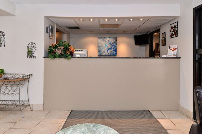 Imagen de los interiores del Hotel Americas Best Value Inn New Paltz. Foto 19