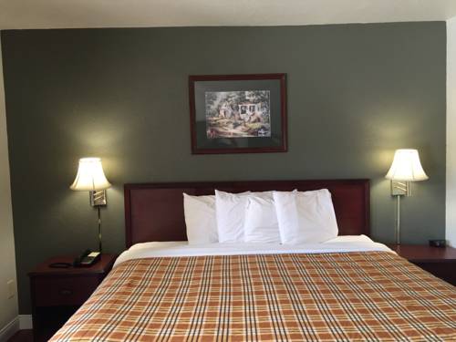 Imagen de la habitación del Hotel Americas Best Value Inn Norman At Univ Of Oklahoma. Foto 11