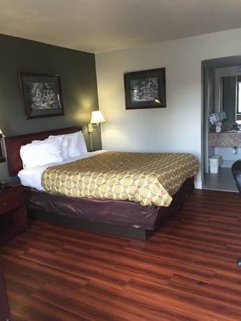 Imagen de la habitación del Hotel Americas Best Value Inn Norman At Univ Of Oklahoma. Foto 13