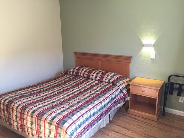 Imagen de la habitación del Hotel Americas Best Value Inn North Highlands Sacramento. Foto 9
