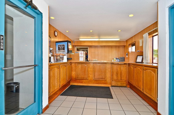 Imagen de los interiores del Hotel Americas Best Value Inn Novato Marin Sonoma. Foto 14