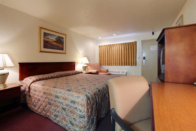 Imagen de la habitación del Hotel Americas Best Value Inn Oklahoma City /bricktown. Foto 6