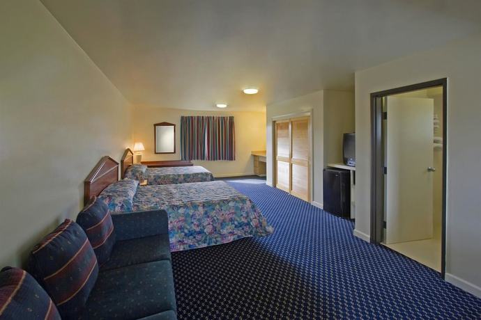 Imagen de la habitación del Hotel Americas Best Value Inn Oxnard Port Hueneme. Foto 8
