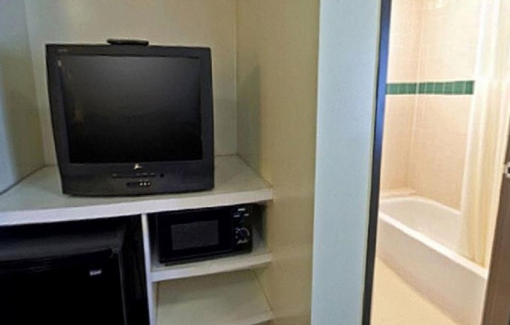 Imagen de la habitación del Hotel Americas Best Value Inn Oxnard Port Hueneme. Foto 10