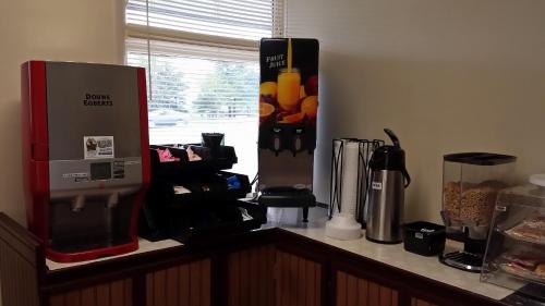 Imagen del bar/restaurante del Hotel Americas Best Value Inn - Palmyra/hershey. Foto 5