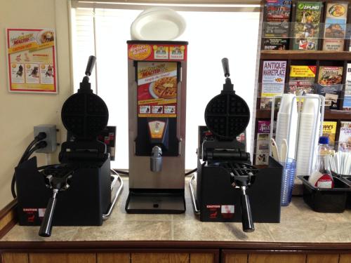 Imagen del bar/restaurante del Hotel Americas Best Value Inn - Palmyra/hershey. Foto 9