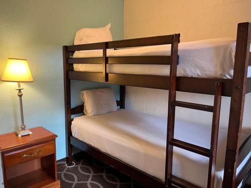 Imagen de la habitación del Hotel Americas Best Value Inn Pendleton. Foto 13