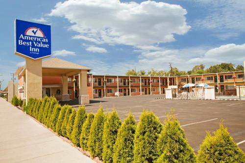 Imagen general del Hotel Americas Best Value Inn Pendleton. Foto 7
