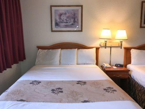 Imagen de la habitación del Hotel Americas Best Value Inn Pendleton. Foto 15