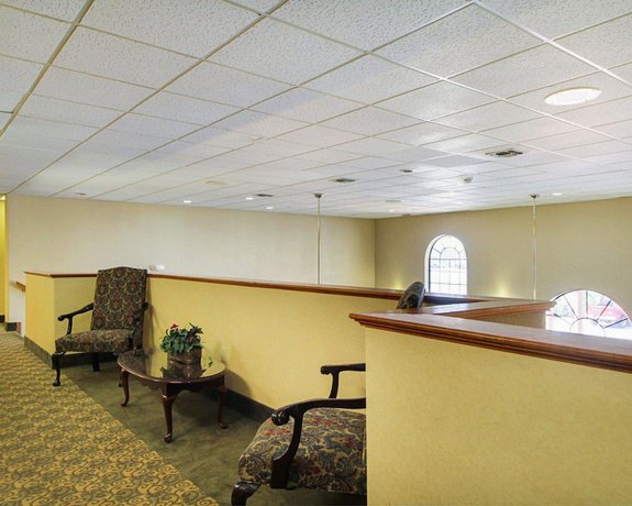 Imagen de los interiores del Hotel Americas Best Value Inn Pharr/McAllen. Foto 12