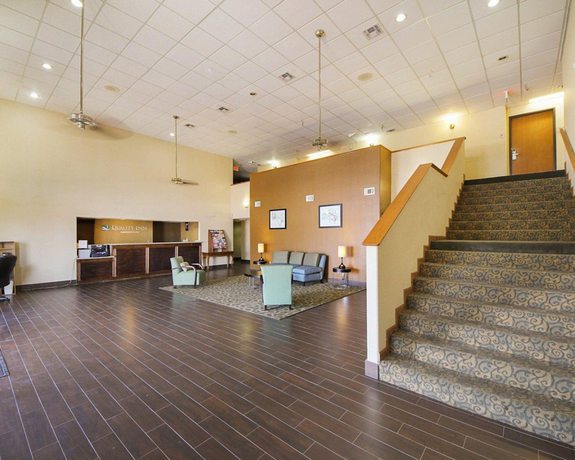 Imagen de los interiores del Hotel Americas Best Value Inn Pharr/McAllen. Foto 13