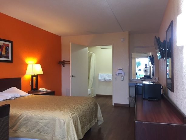 Imagen de la habitación del Hotel Americas Best Value Inn Pittsburgh Airport. Foto 5