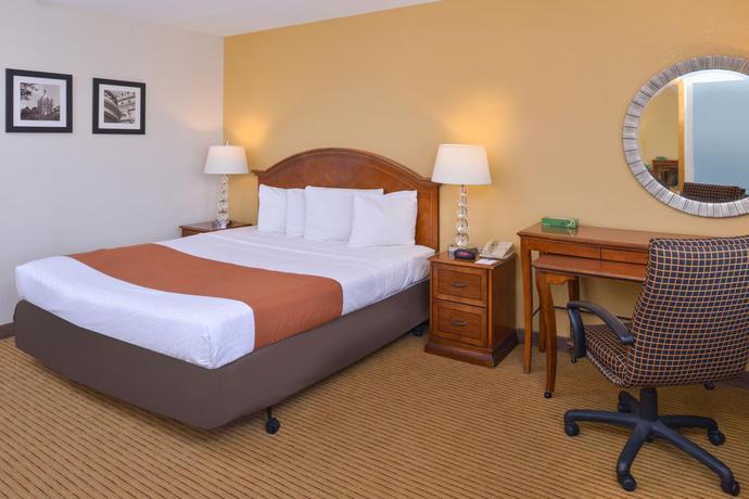 Imagen de la habitación del Hotel Americas Best Value Inn Plattsburgh. Foto 3