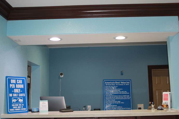 Imagen de los interiores del Hotel Americas Best Value Inn Port Aransas. Foto 20