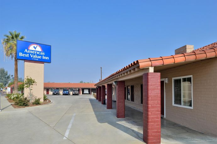 Imagen de los exteriores del Hotel Americas Best Value Inn Porterville. Foto 17