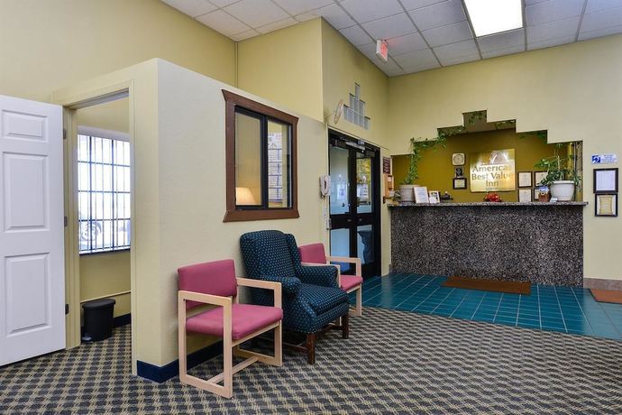 Imagen de los interiores del Hotel Americas Best Value Inn Prescott Valley. Foto 11