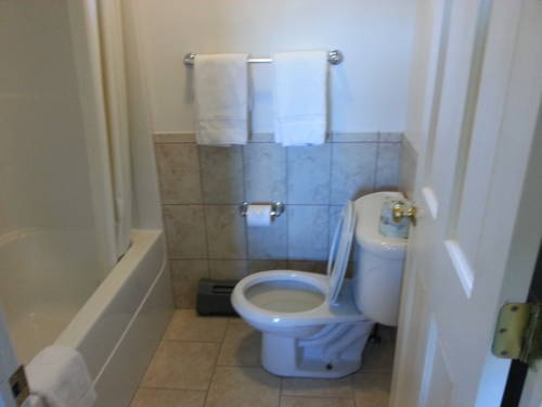 Imagen de la habitación del Hotel Americas Best Value Inn Providence North Scituate. Foto 13