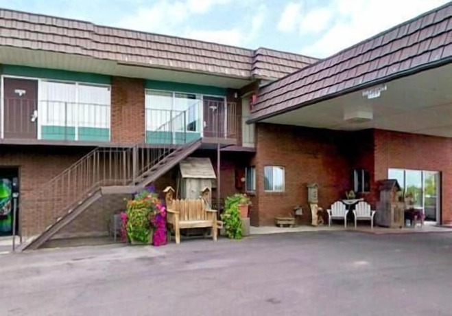 Imagen general del Hotel Americas Best Value Inn Roosevelt Ballard. Foto 4