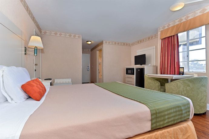 Imagen de la habitación del Hotel Americas Best Value Inn San Clemente Beach. Foto 4