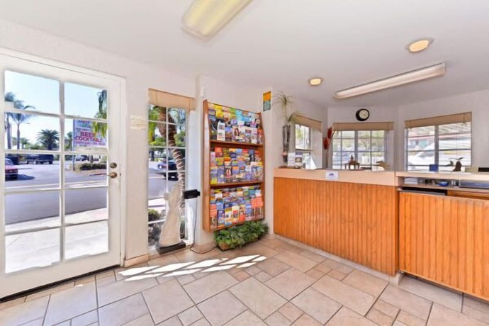 Imagen de los interiores del Hotel Americas Best Value Inn San Clemente Beach. Foto 10