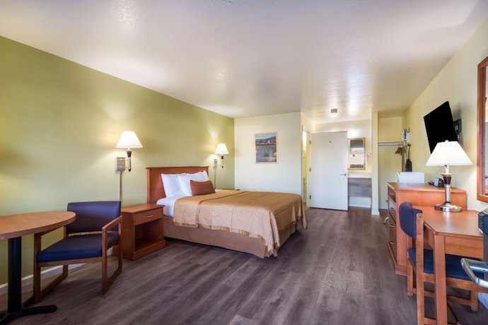 Imagen de la habitación del Hotel Americas Best Value Inn Santa Rosa, CA. Foto 9