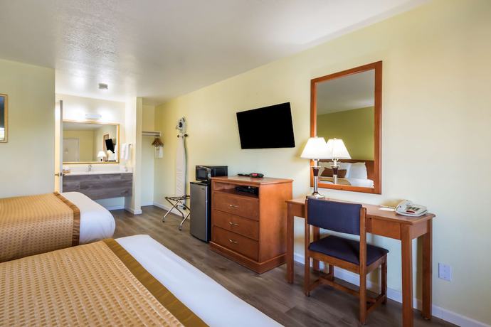 Imagen de la habitación del Hotel Americas Best Value Inn Santa Rosa, CA. Foto 13