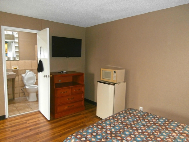 Imagen de la habitación del Hotel Americas Best Value Inn Savannah. Foto 7