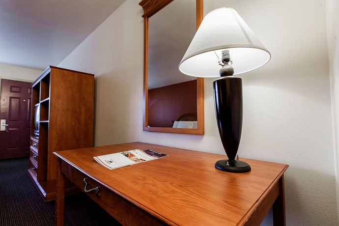 Imagen de la habitación del Hotel Americas Best Value Inn, Seattle Tacoma Aeropuerto. Foto 8