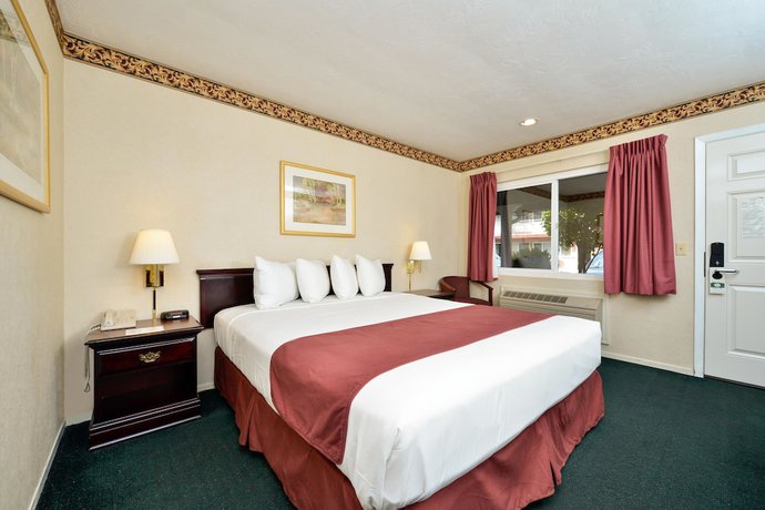 Imagen de la habitación del Hotel Americas Best Value Inn Sky Ranch Palo Alto. Foto 9