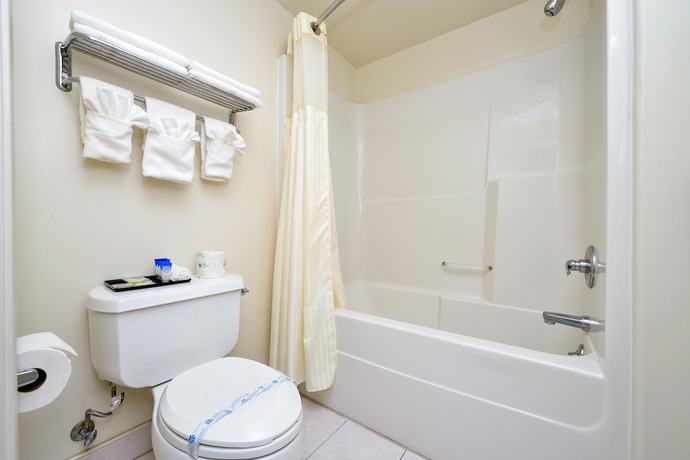 Imagen de la habitación del Hotel Americas Best Value Inn Sky Ranch Palo Alto. Foto 10