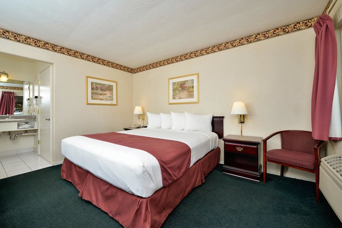 Imagen de la habitación del Hotel Americas Best Value Inn Sky Ranch Palo Alto. Foto 13