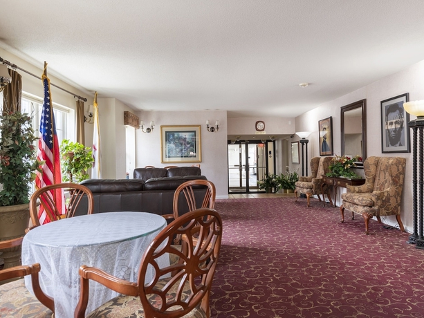 Imagen del bar/restaurante del Hotel Americas Best Value Inn Springfield - Mansion View. Foto 2