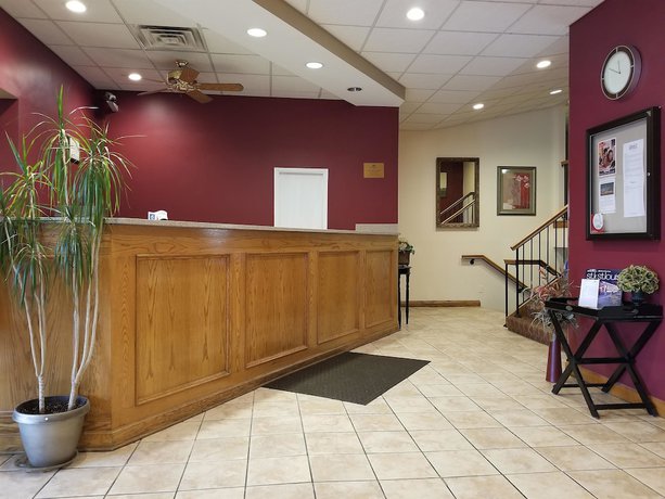 Imagen de los interiores del Hotel Americas Best Value Inn St. Louis South. Foto 20