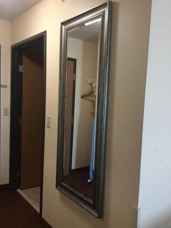 Imagen general del Hotel Americas Best Value Inn St. Robert. Foto 6
